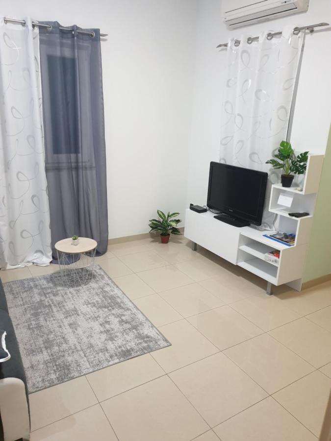 Sophos Apartamento Supetar Exterior foto
